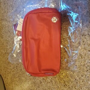 LuLuLemon Magenta Belt Bag NWT